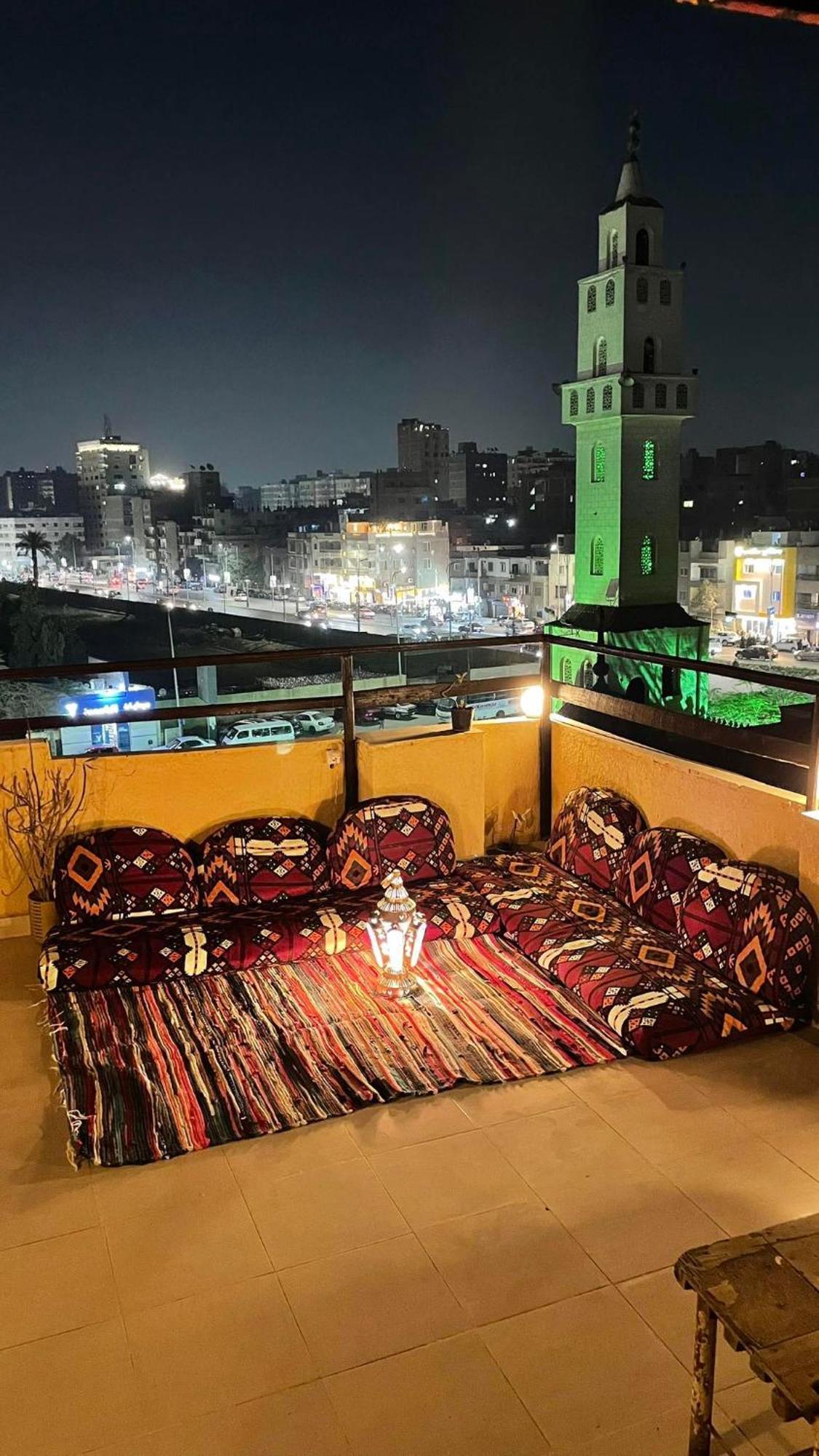 Sami Holiday Inn - Pyramids View Rooftop Al Kawm al Akhdar Exteriör bild